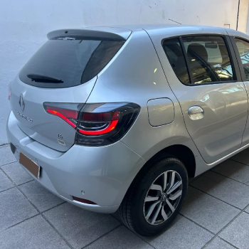 Renault Sandero Intense 1.6